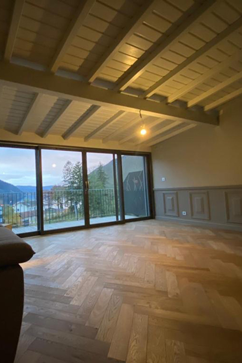 Lot de parquets contrecollés